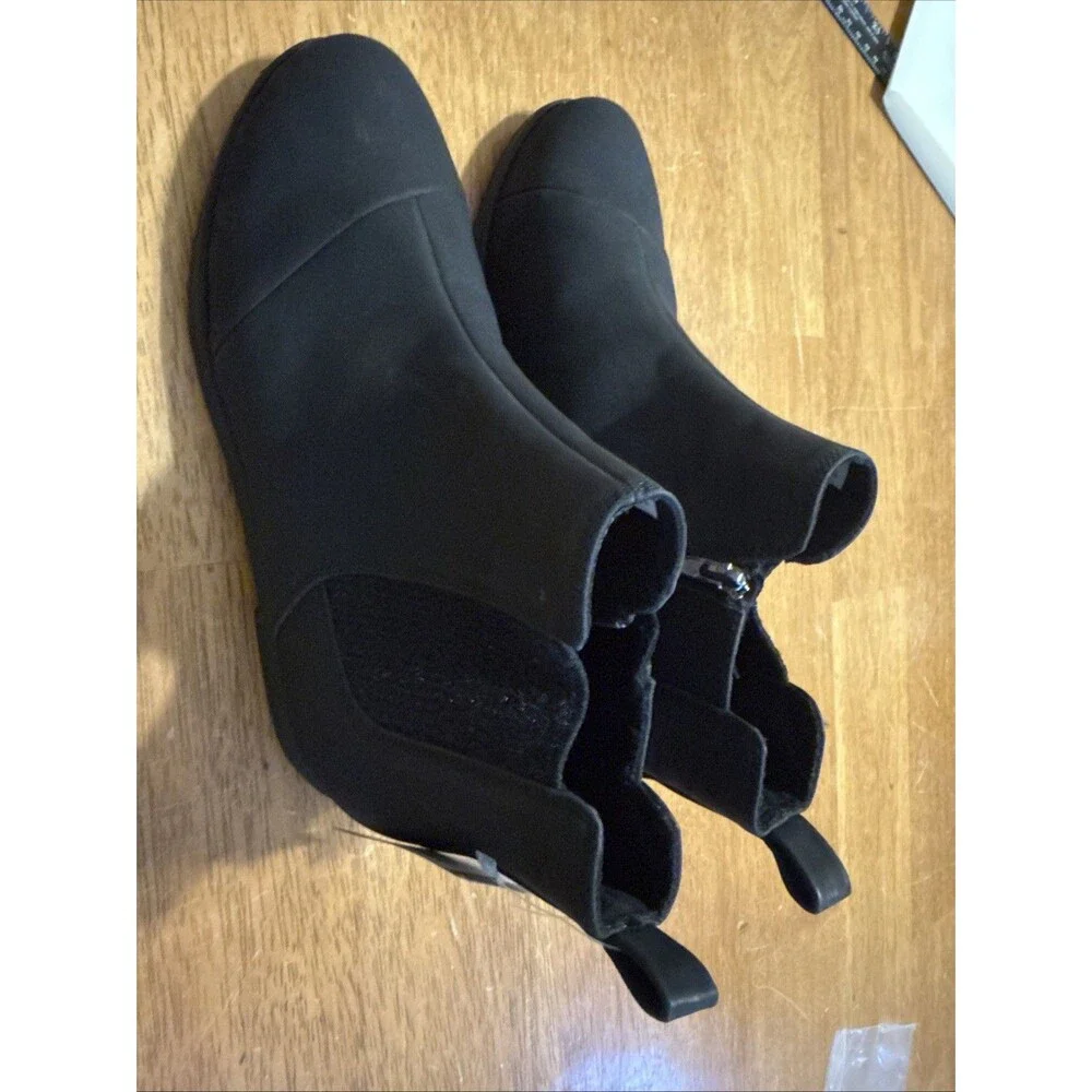 TOMS Boots Youth Charlie Casual Ankle Bootie Black Shoes NEW Size 5